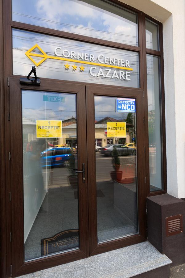 Corner Center Rental Buzău Exteriér fotografie